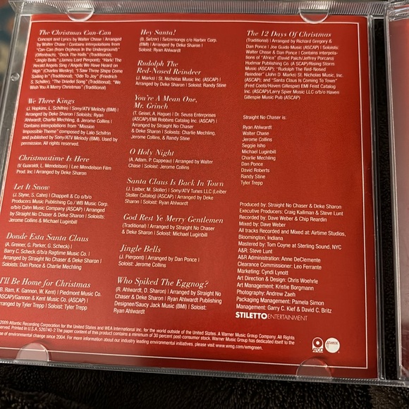 CHRISTMAS CHEERS BY STRAIGHT NO CHASER - Picture 5 of 5